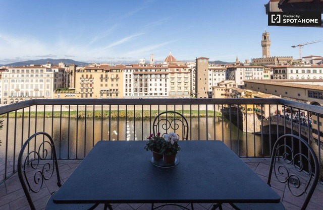 Zauberterrasse auf Ponte Vecchio