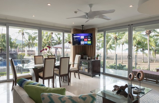 Magnificent Luxury True Beachfront Condo Unschlagbare Rohstoffe - 3 Br / 3. 5 B