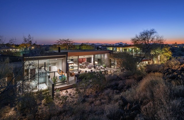 Magnificent Mountainside Estate with Ultimate Privacy