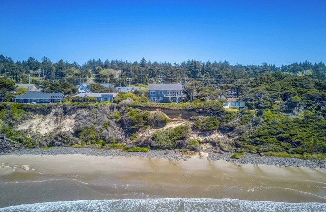 Wunderschönes Haus am Meer mit unglaublichem Meerblick, wirklich einzigartig