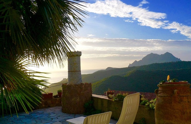 Schöne Aussicht auf den Golf von Porto zwischen Meer und Maquis BELLA VISTA