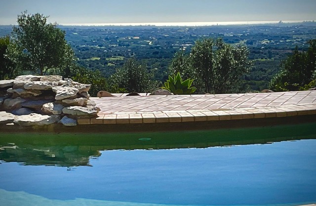 Magnificent views all the way to the sea, in the heart of nature, great privacy
