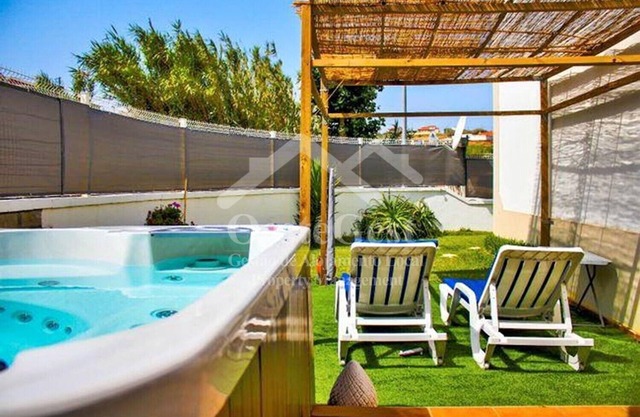Magnifico apartamento com jacuzzi privado.