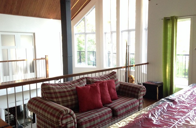 Magnifique chalet directement au bord du Lac Sept-Îles à saint-Raymond
