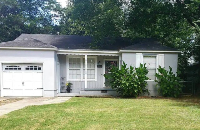Magnolia House