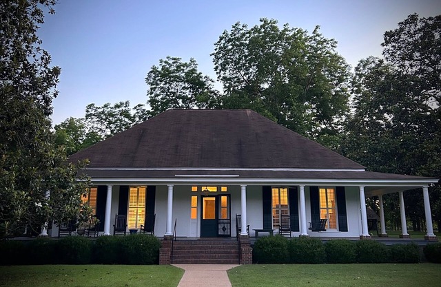 Magnolia House