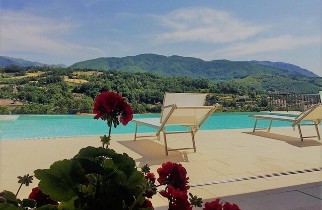 Magnolia, Luxusvilla, privater beheizter Pool, WIFI, Restaurant, Kochoption!