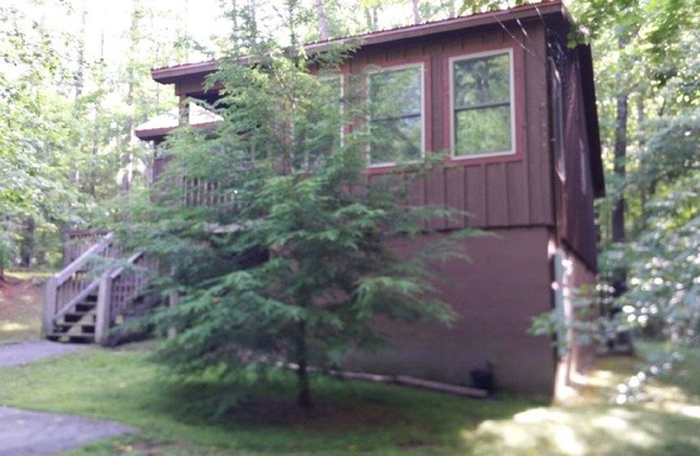 Die Magnolie (Smokey Mtn Cabin mit Whirlpool)