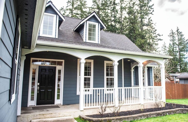 Magnolia Suites, A Coastal Retreat, 4 Bed 2 Bath