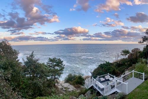 Magnolia Tides