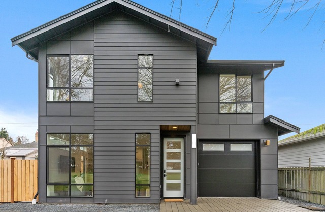 Magnolia Village Retreat Walkable 2 Bedroom Home