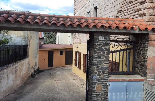 Magomadas Enjoy House