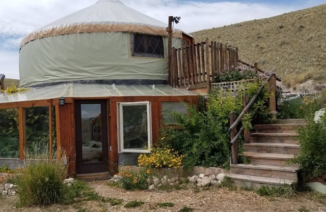 Magpie Springs Yurtship in Dillon with WiFi