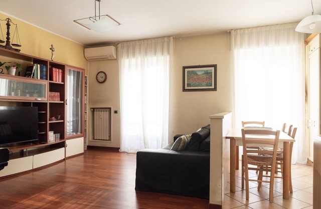 Magritte House | 15 minutes from Duomo
