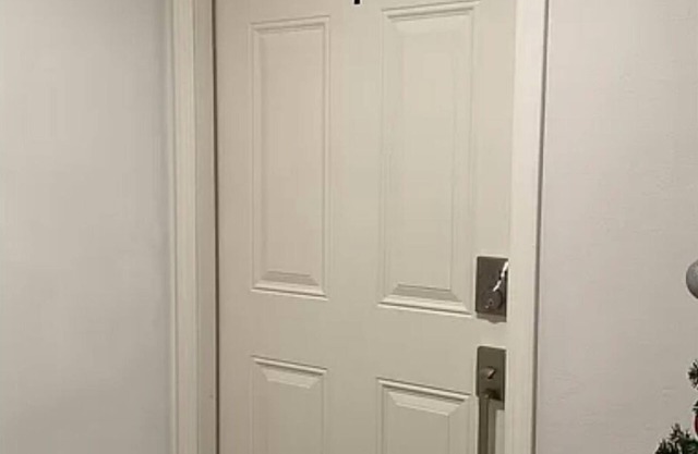 Main Stay on Market -Military/Healthcare Friendly