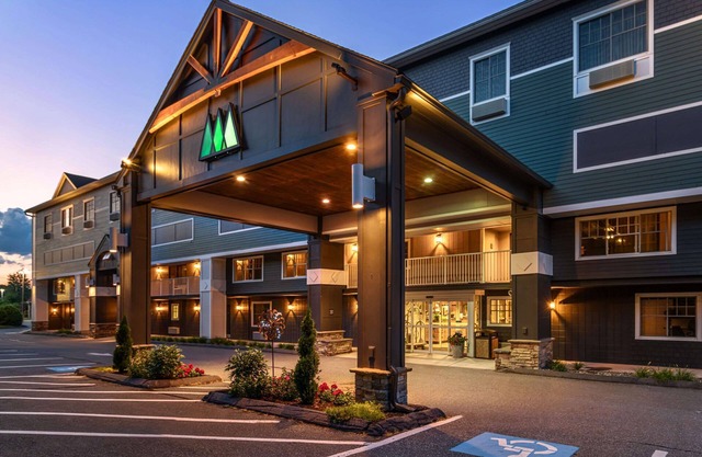 Maine Evergreen Hotel, Ascend Hotel Collection