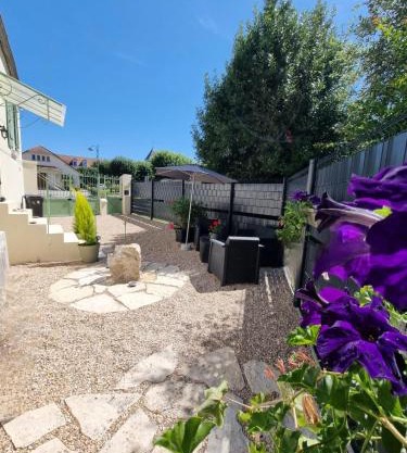Maison 15 minutes de Disney le refuge des contes Parking gratuit Wifi