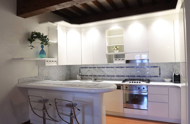 Maison B, elegant one-bedroom apartment in the heart of Prato