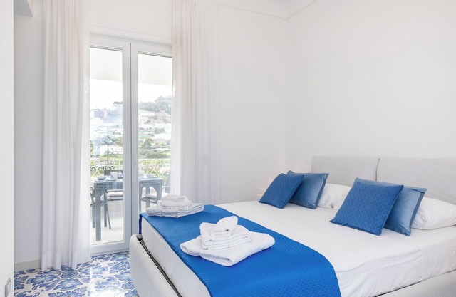 Maison Blue Capri