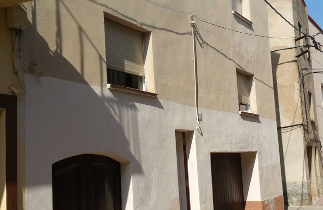 Maison dans village près de Valls et de Tarragona