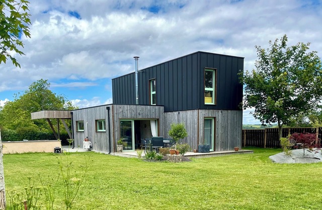 Maison en Bois , Ty Kérou