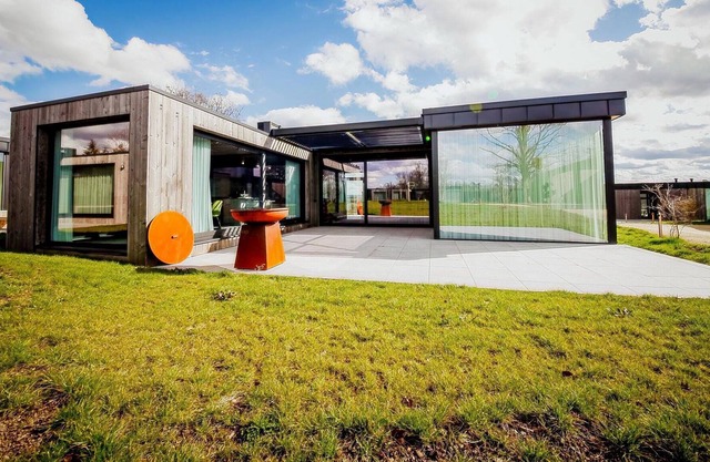 Maison Heurelijk modern finished near Somme-Leuze