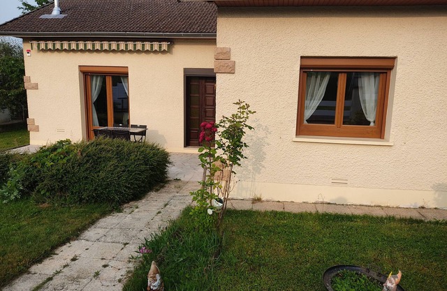 Maison sur Terrain Clos de 800 M2 lac à Moins de 5kms