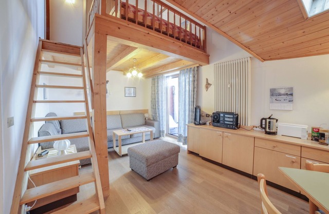 Maisonette Meraner Blick mit Balkon und WLAN; Parkplätze vorhanden