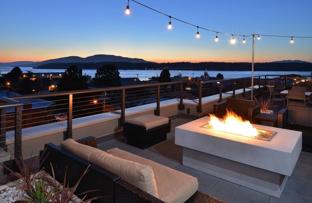 Majestic Inn & Spa