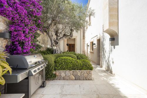 Majestic Mallorca Villa Finca Finesse 6 Bedrooms Private Heated Pool & Out Door Jacuzzi Andratx