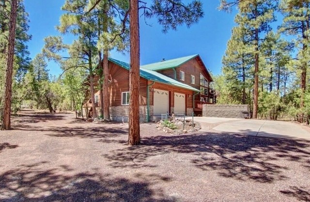 Jensons Baumhaus in Show Low, AZ