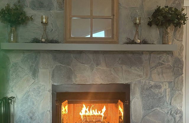 Majestic Mountain View Condo