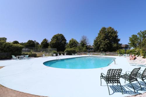 Majestic Regency Resort