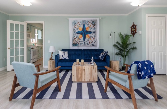 MAKE MEMORIES AT THE BEACH HOUSE