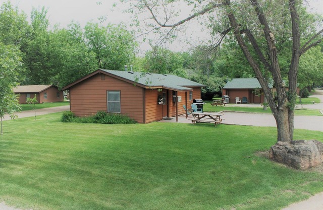 Make memories from your patio - In Rapid City On Canyon Lake Thirty Minutes from Mt Rushmore