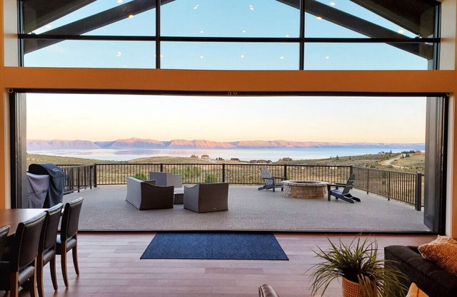 Make your next family reunion, corporate retreat, or special event unforgettable.