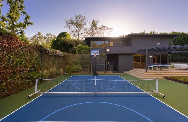 Prime Location in Gated Community - Walk to Malibu Country Mart!