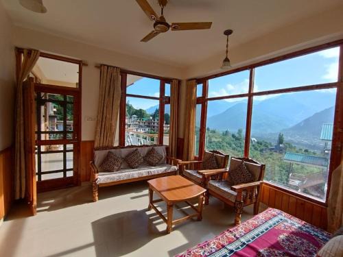 Malis Apple Lodge homestay