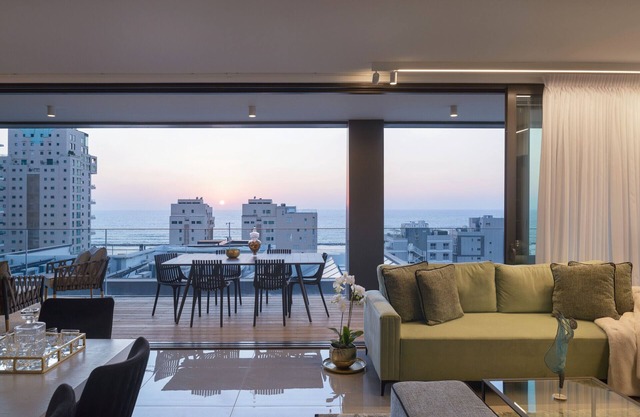 MAMAD Luxury 2BR with Terrace & Sea View by FeelHome