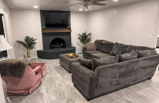 MamaDee’s House - 2 miles from OU with game room/exercise room/covered patio.