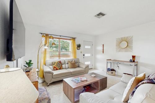Manatee Bungalow