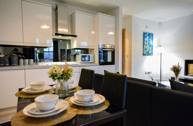 Manchester Gem - Stylish Apartment in Wigan