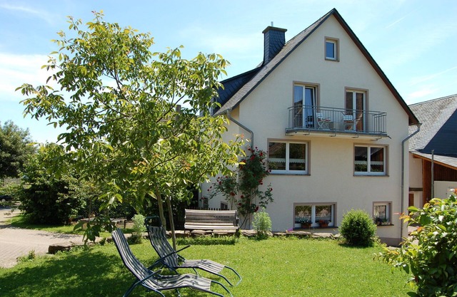 Komfortables Ferienhaus in Manderscheid mit Garten