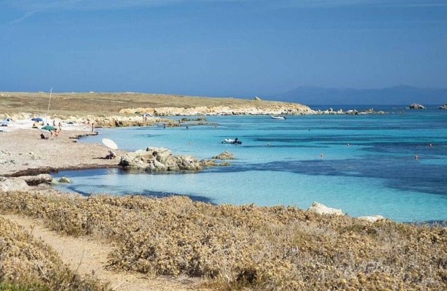 Mandriola - Putzu Idu - Capom Mannu, apartment just 150 m from the sea.