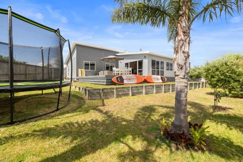 Mangawhai Bach