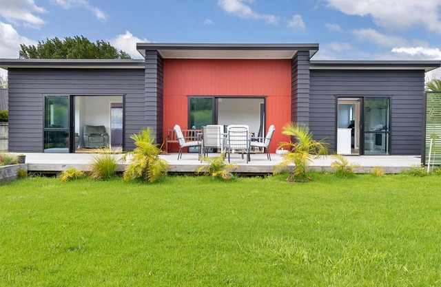 Mangawhai Monarch - Mangawhai Heads Holiday Home