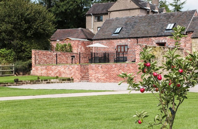 MANOR BARN, haustierfreundlich, mit Whirlpool in Fulford, Ref 933020