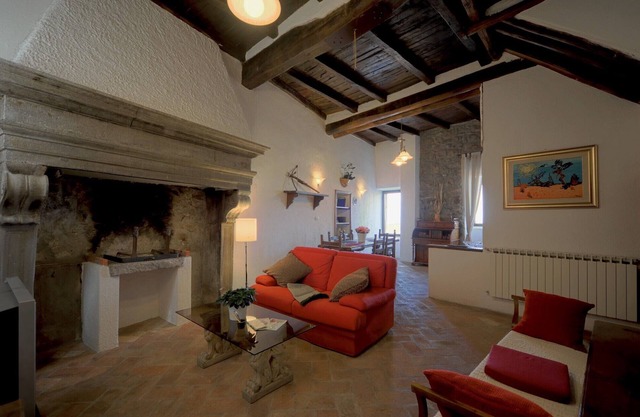 Herrenhaus / Historisches Haus in der Innenstadt von Montefiascone Bolsena-See-