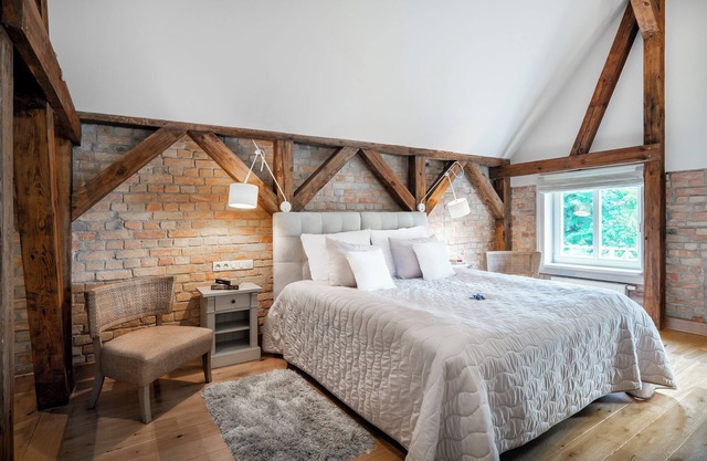 Schloss Manowce - Vierbettzimmer mit Seeblick (Zimmer 3)