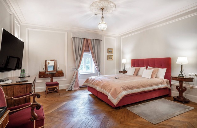 Schloss Manowce - Suite mit Gartenblick (Zimmer 16)